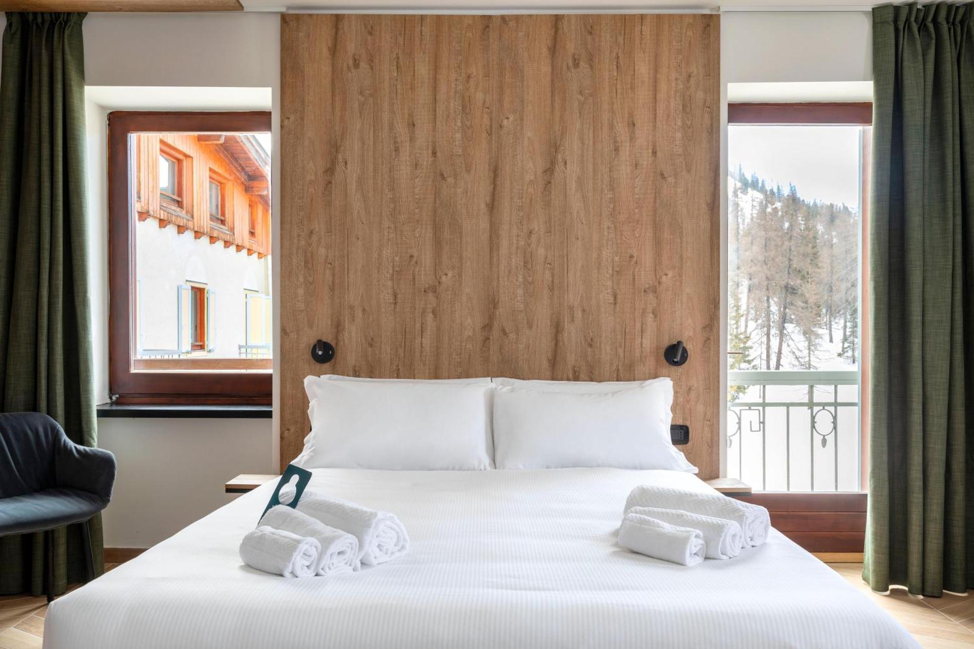 B&B Hotel Passo Tre Croci Cortina Кортина-д'Ампеццо Экстерьер фото